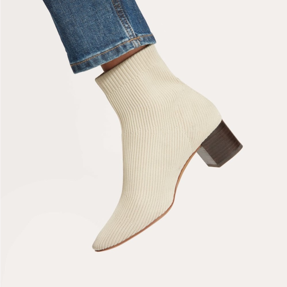 Elegant Cream Ankle Boots wow super comfortable, nice fit.  Be elegant !